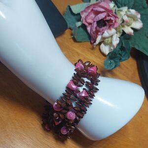 Pink Dyed Shell And Hawaiian Koa Seed Bracelet Dark Brown